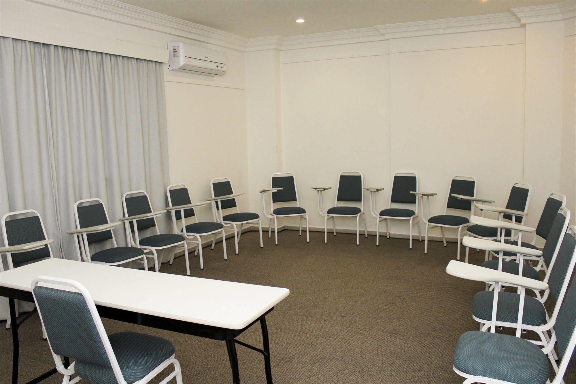 Vitoria Hotel Residence Newport Campinas  Bagian luar foto